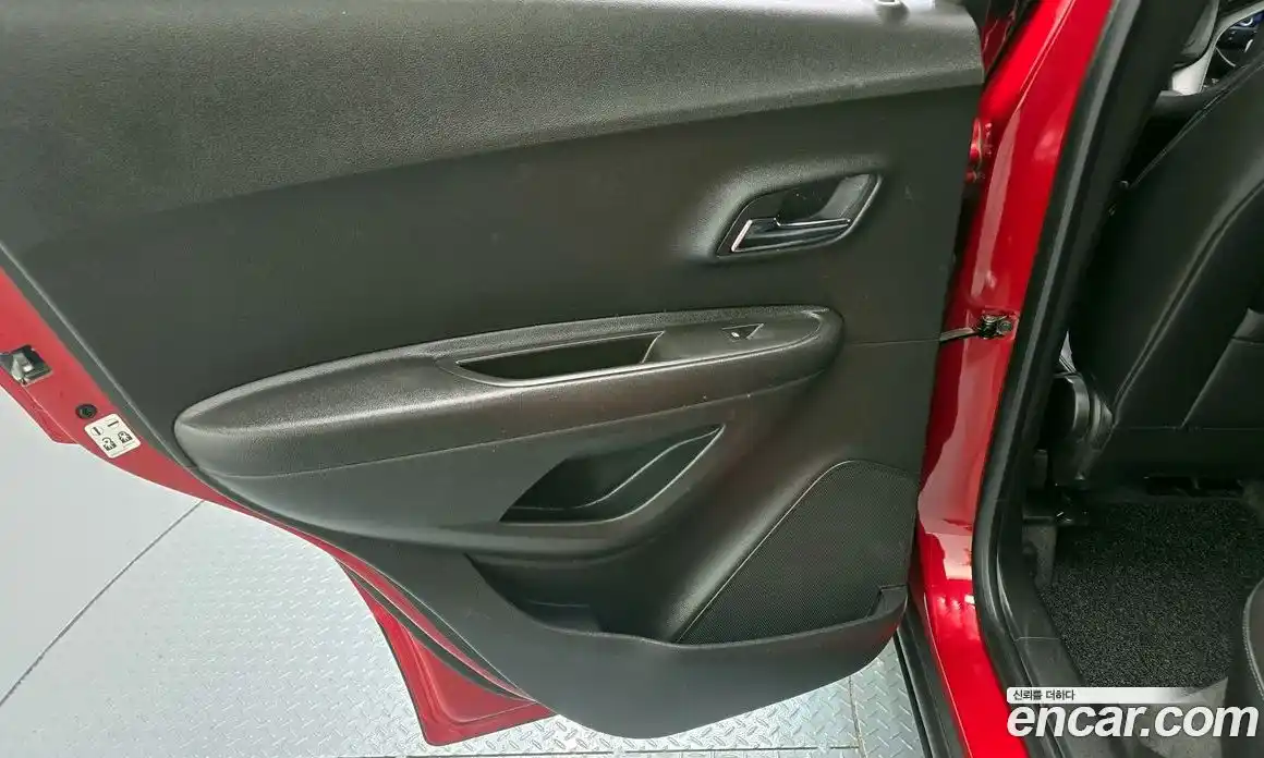 Chevrolet Trax 2016 1.4 гидро в Москве № 1614743, фото 15