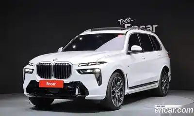 BMW X7, 2025
