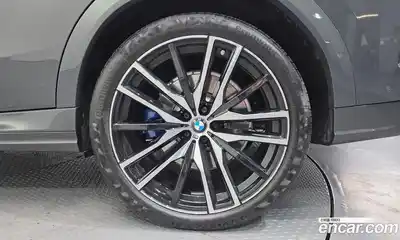BMW X6 2022 3.0 гидро в Москве № 1616367, миниатюра 7