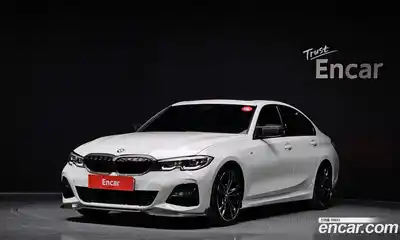 BMW 3-Series, 2022