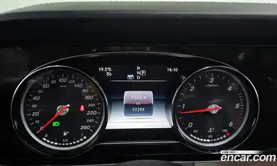 Mercedes-Benz E-Class 2019 1.9 гидро в Москве № 1617501, миниатюра 11