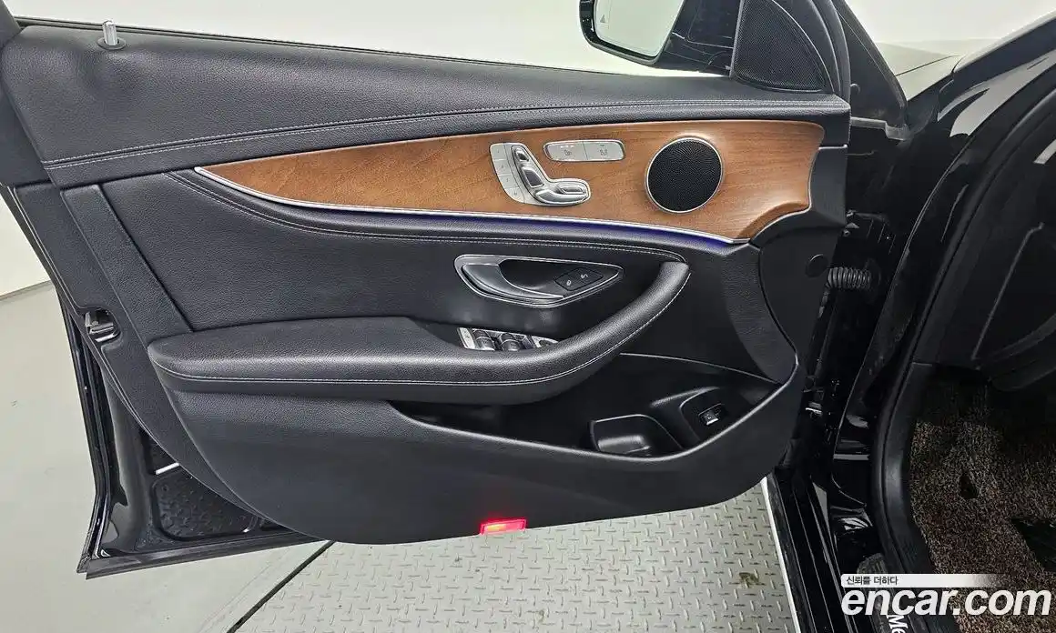 Mercedes-Benz E-Class 2019 1.9 гидро в Москве № 1617501, фото 14