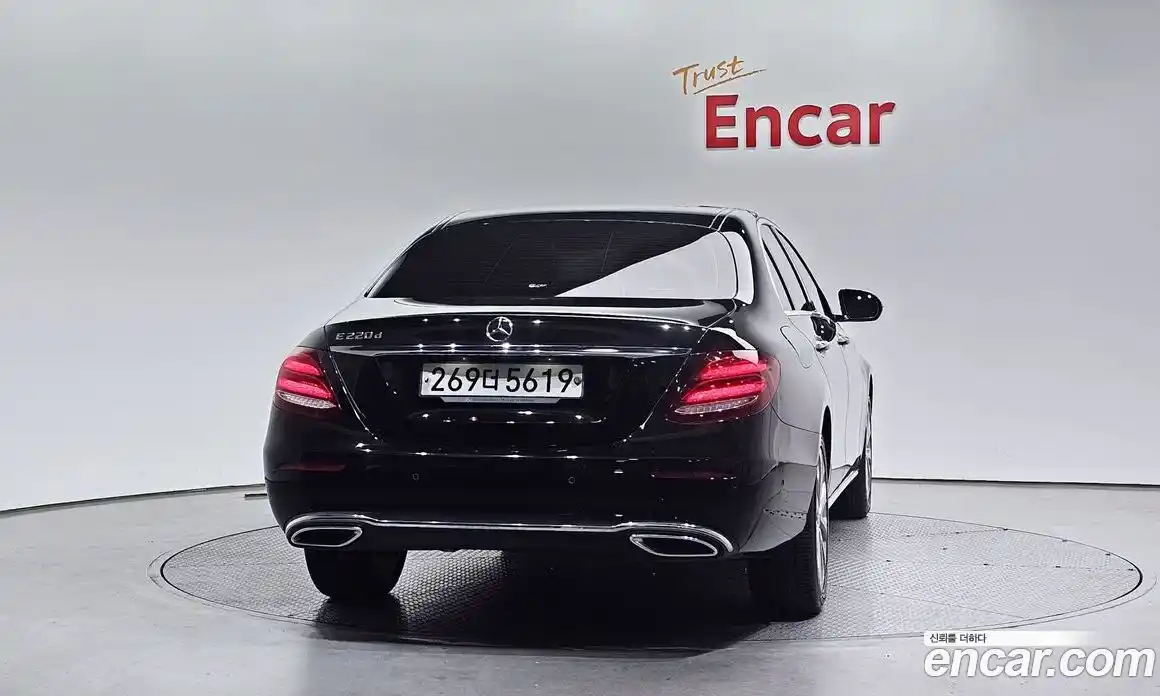 Mercedes-Benz E-Class 2019 1.9 гидро в Москве № 1617501, фото 4