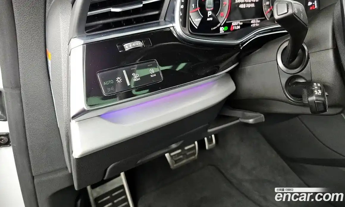 Audi Q8 2022 3.0 гидро в Москве № 1617701, фото 27