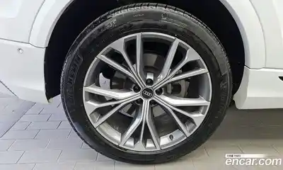 Audi Q8 2022 3.0 гидро в Москве № 1617701, миниатюра 5