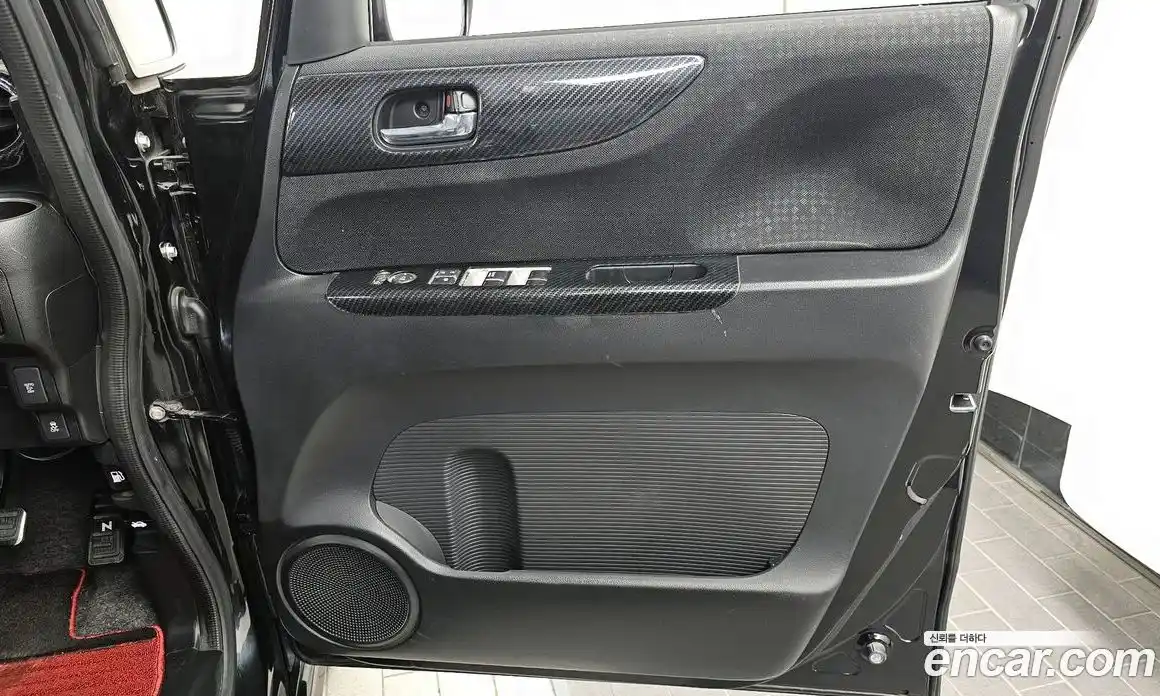 Honda N-BOX 2017 0.7 гидро в Москве № 1624644, фото 14