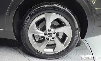 Genesis GV70 2024 2.5 гидро в Москве № 1685287, миниатюра 7