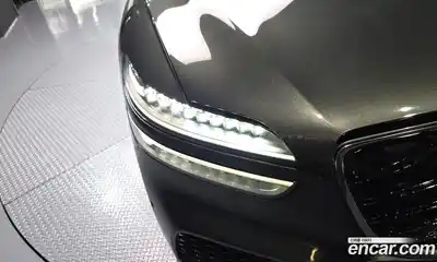 Genesis GV70 2024 2.5 гидро в Москве № 1685287, миниатюра 8