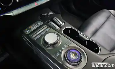 Genesis GV70 2022 0.1 гидро в Москве № 1685458, миниатюра 11