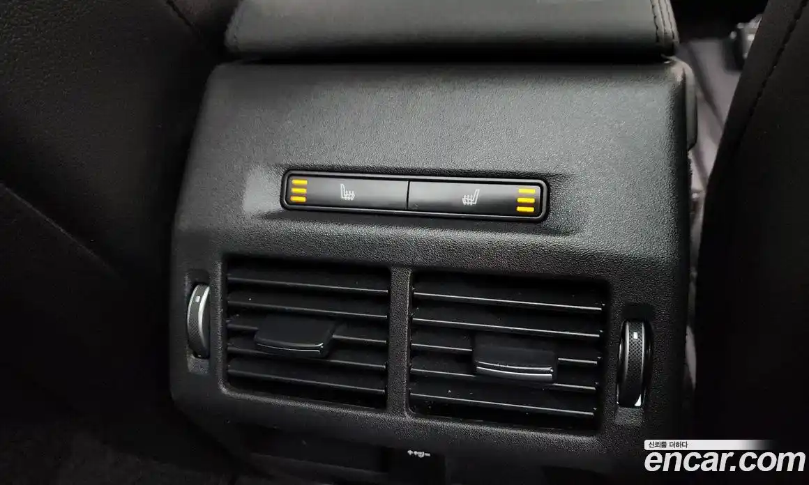 Land Rover Discovery Sport 2020 2.0 гидро в Москве № 1691914, фото 21