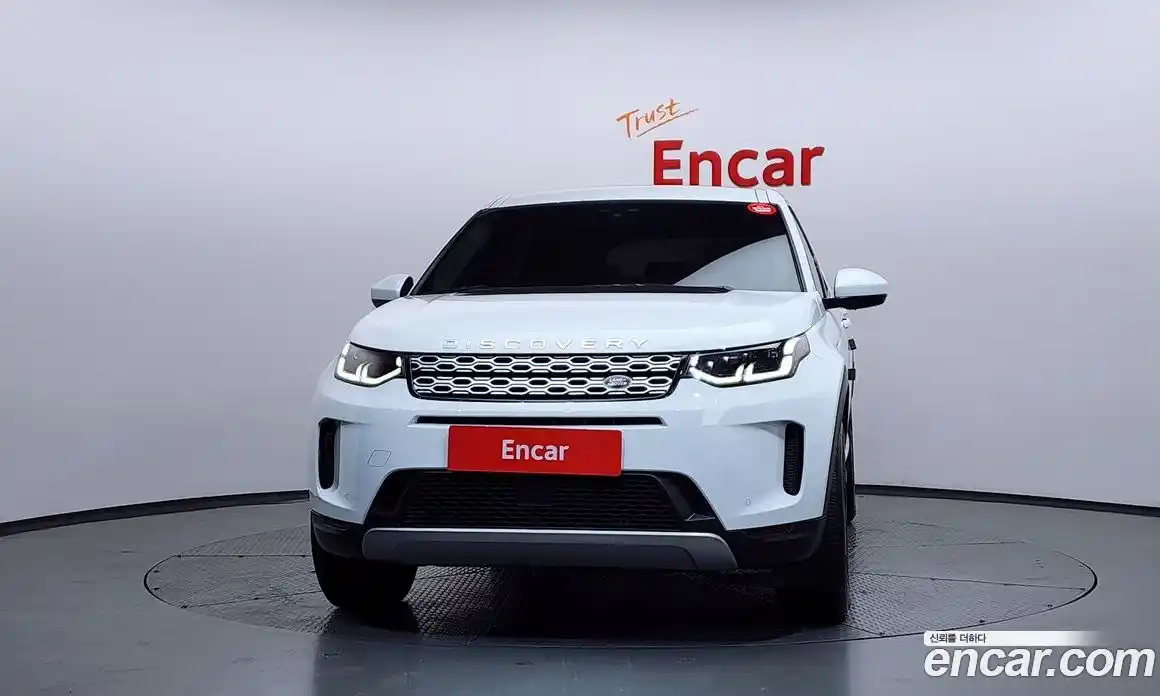 Land Rover Discovery Sport 2020 2.0 гидро в Москве № 1691914, фото 3