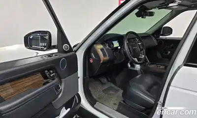 Land Rover Range-Rover 2020 4.4 гидро в Москве № 1691935, миниатюра 12