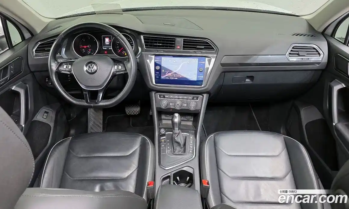 Volkswagen Tiguan 2018 2.0 гидро в Москве № 1693398, фото 10