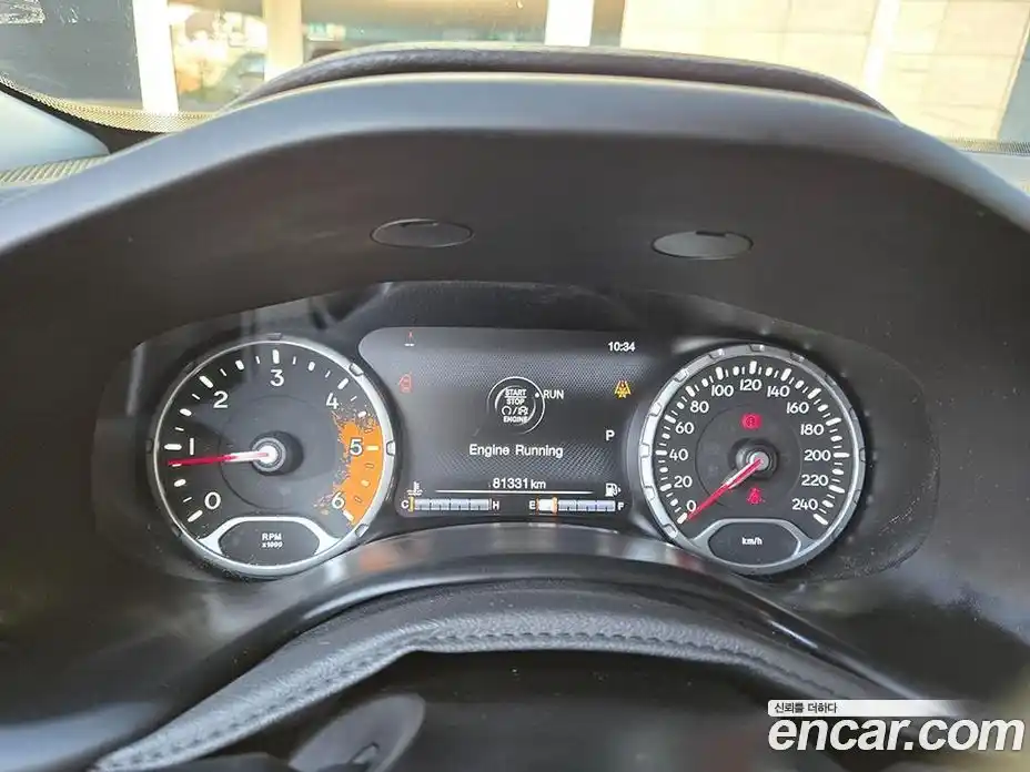 Jeep Renegade 2015 2.0 гидро в Москве № 170031, фото 8