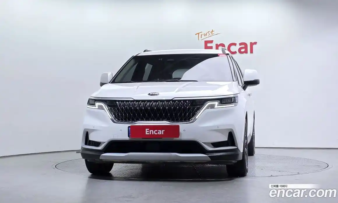Kia Canival 2021 2.2 гидро в Москве № 1758442, фото 3