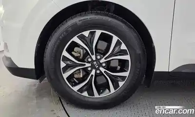 Kia Canival 2021 2.2 гидро в Москве № 1758442, миниатюра 5