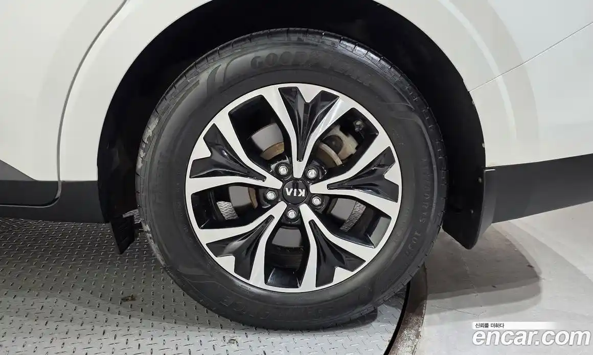 Kia Canival 2021 2.2 гидро в Москве № 1758442, фото 7