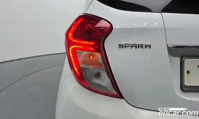 Chevrolet Spark 2015 1.0 гидро в Москве № 1760627, миниатюра 9