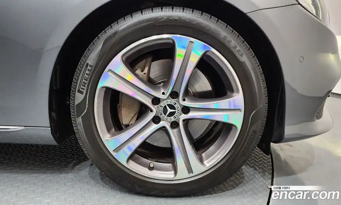 Mercedes-Benz E-Class 2019 2.0 гидро в Москве № 1762646, фото 7