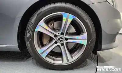 Mercedes-Benz E-Class 2019 2.0 гидро в Москве № 1762646, миниатюра 7