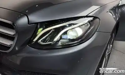 Mercedes-Benz E-Class 2019 2.0 гидро в Москве № 1762646, миниатюра 8