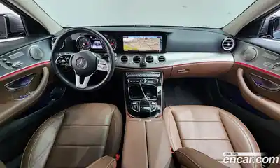 Mercedes-Benz E-Class 2019 2.0 гидро в Москве № 1762646, миниатюра 10