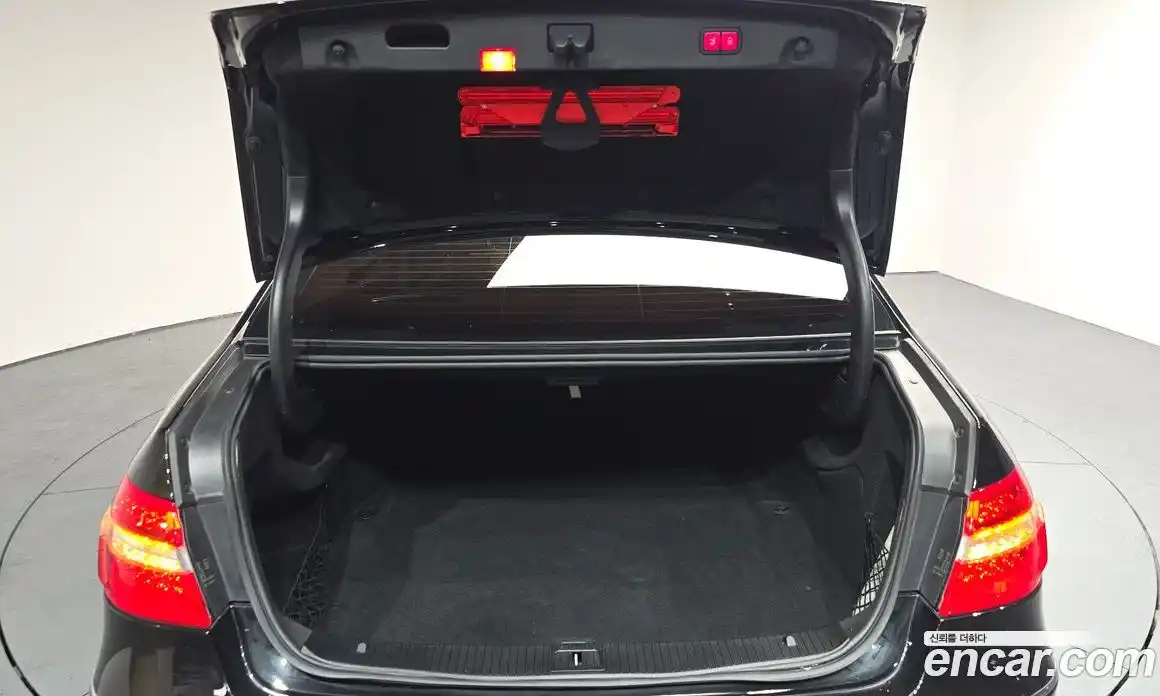 Mercedes-Benz E-Class 2010 3.5 гидро в Москве № 1762796, фото 28