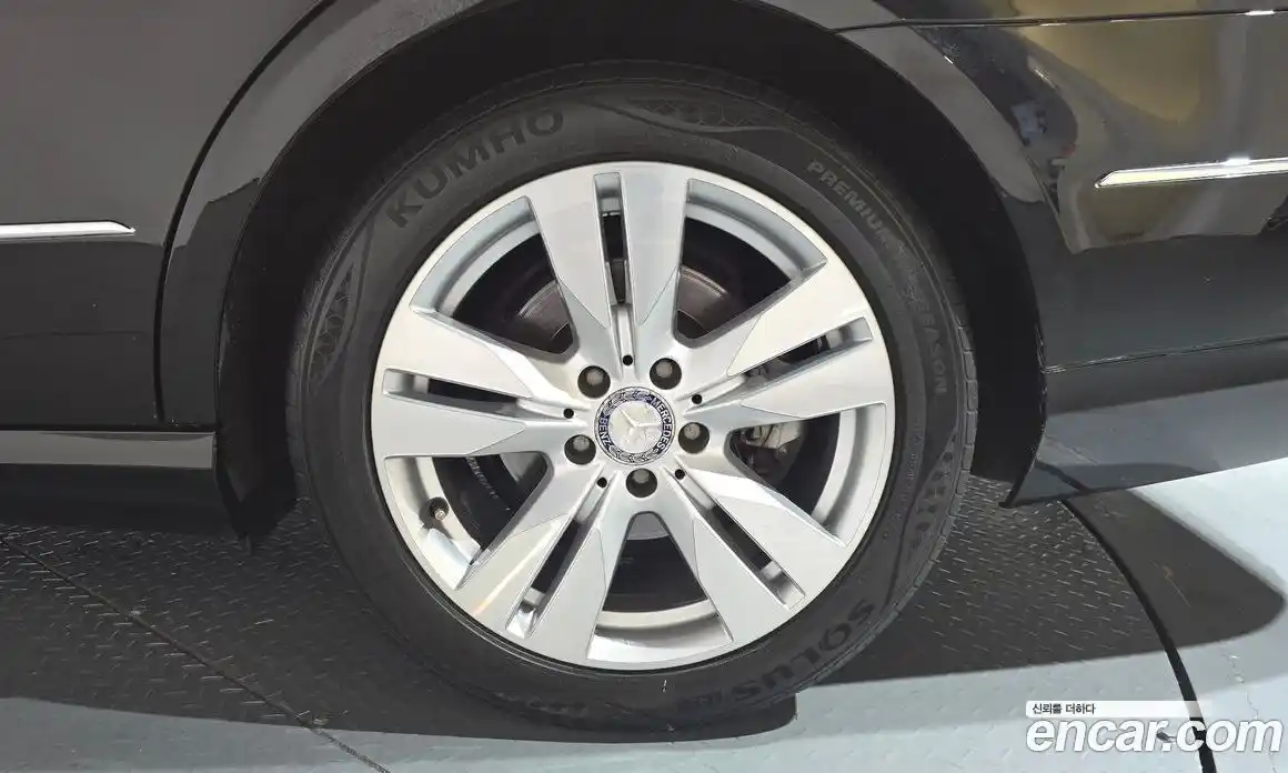 Mercedes-Benz E-Class 2010 3.5 гидро в Москве № 1762796, фото 6