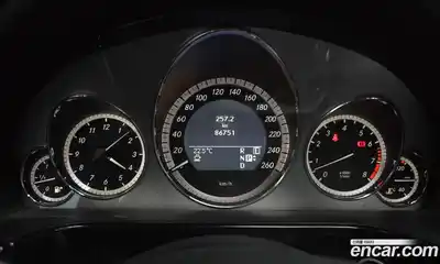 Mercedes-Benz E-Class 2010 3.5 гидро в Москве № 1762796, миниатюра 10