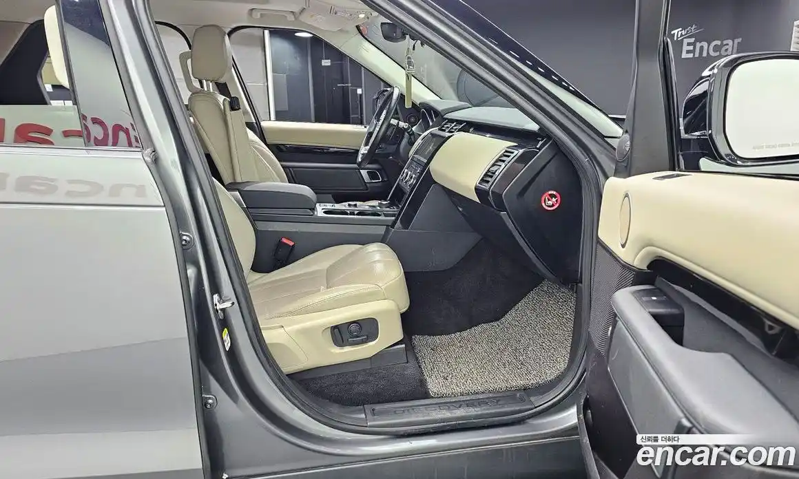 Land Rover Discovery 2019 2.0 гидро в Москве № 1763994, фото 17