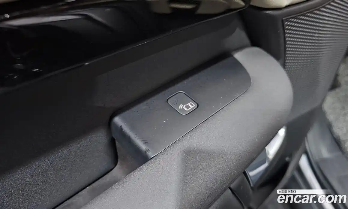 Land Rover Discovery 2019 2.0 гидро в Москве № 1763994, фото 30