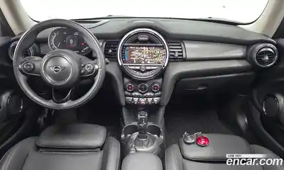 Mini Cooper 2021 1.5 гидро в Москве № 1764381, миниатюра 10