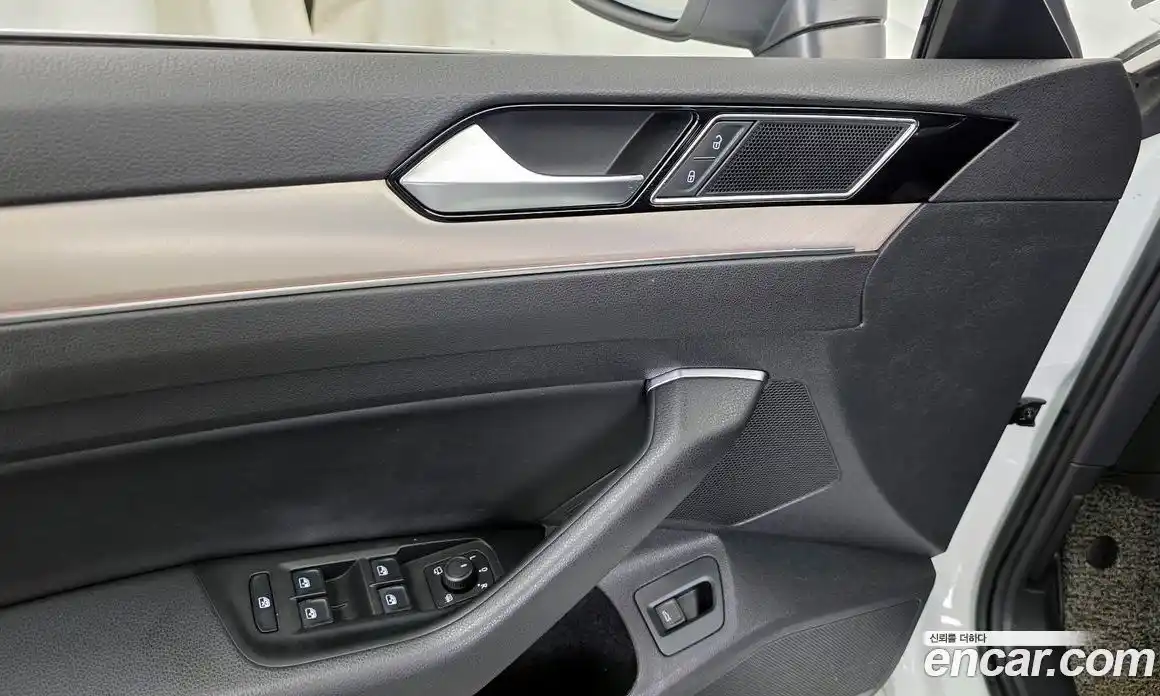 Volkswagen Arteon 2019 2.0 гидро в Москве № 1765183, фото 27