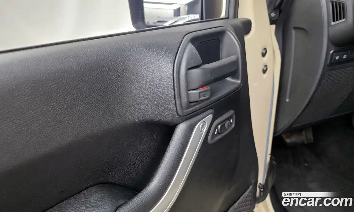 Jeep Wrangler 2016 3.6 гидро в Москве № 1765751, фото 28