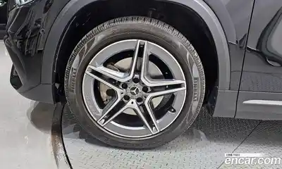Mercedes-Benz GLA-Class 2023 2.0 гидро в Москве № 1833353, миниатюра 5