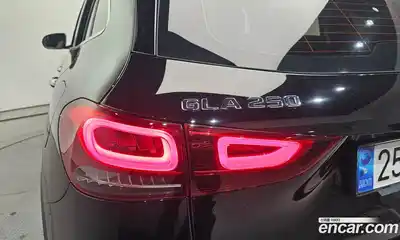 Mercedes-Benz GLA-Class 2023 2.0 гидро в Москве № 1833353, миниатюра 9