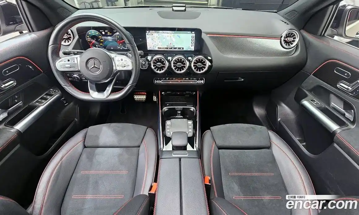 Mercedes-Benz GLA-Class 2023 2.0 гидро в Москве № 1833353, фото 10