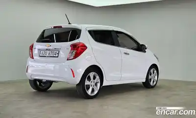 Chevrolet Spark 2015 1.0 механика в Москве № 1834288, миниатюра 2