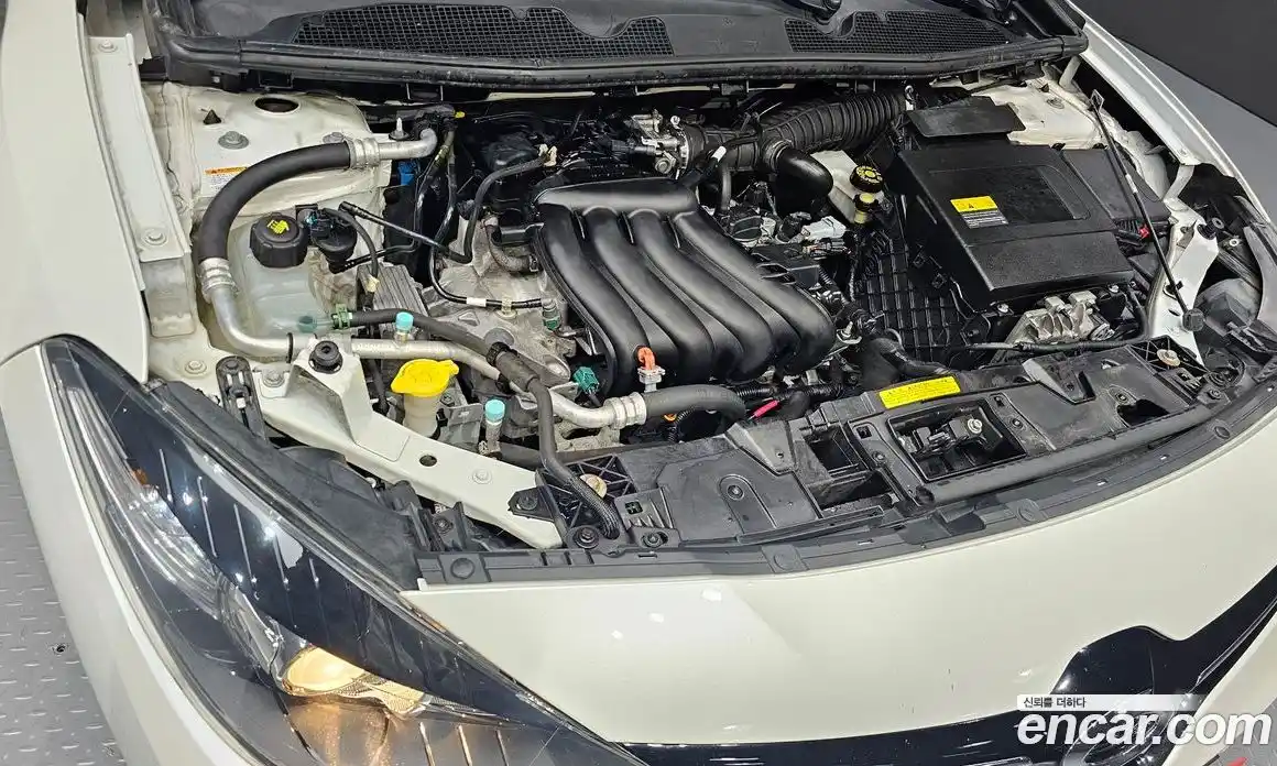 Renault SM3 2014 1.6 гидро в Москве № 1835039, фото 6