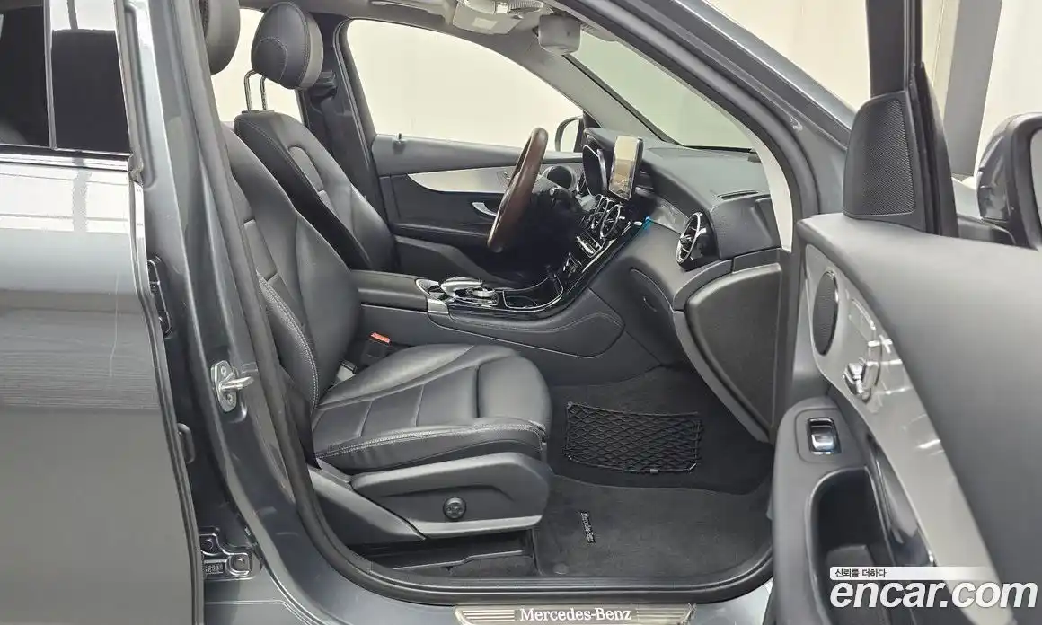 Mercedes-Benz GLC-Class 2019 2.0 гидро в Москве № 1835233, фото 17