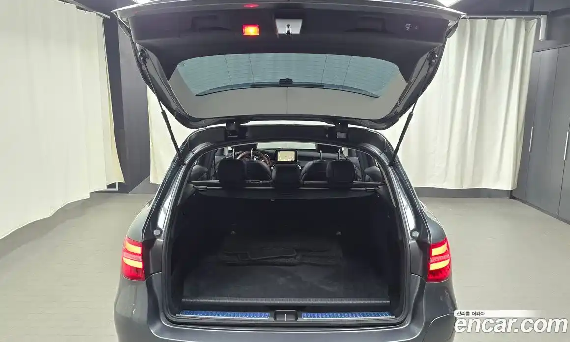 Mercedes-Benz GLC-Class 2019 2.0 гидро в Москве № 1835233, фото 26