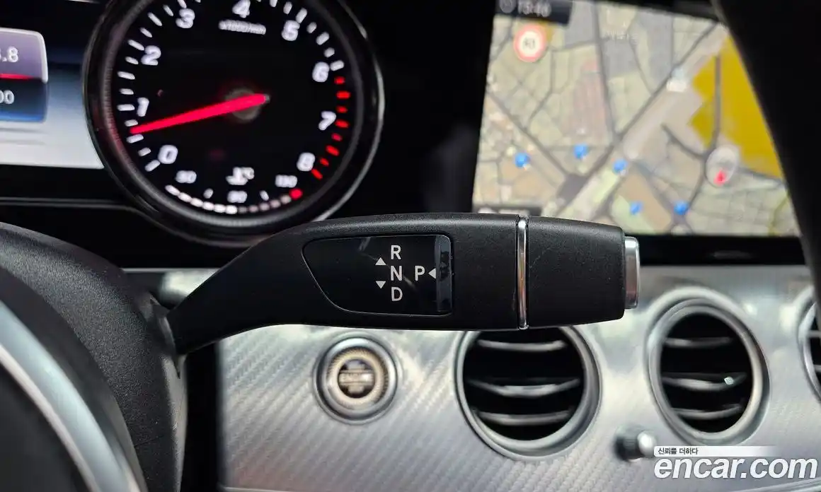 Mercedes-Benz E-Class 2019 2.0 гидро в Москве № 1835488, фото 12