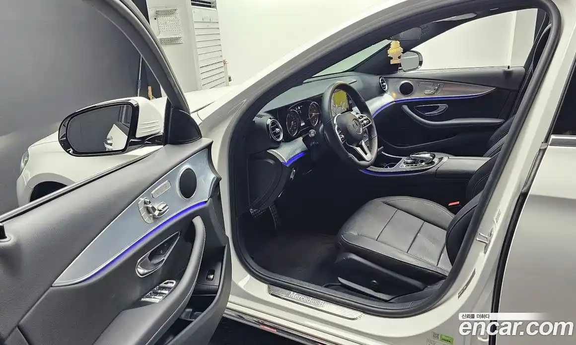Mercedes-Benz E-Class 2019 2.0 гидро в Москве № 1835488, фото 13