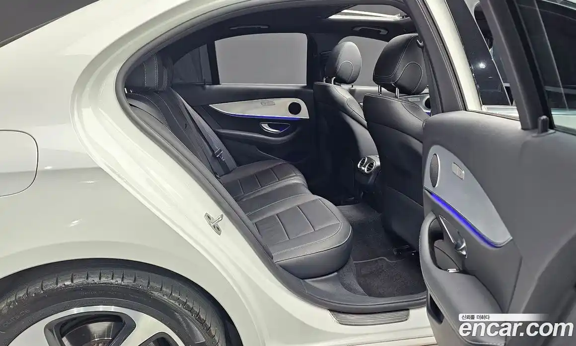 Mercedes-Benz E-Class 2019 2.0 гидро в Москве № 1835488, фото 16