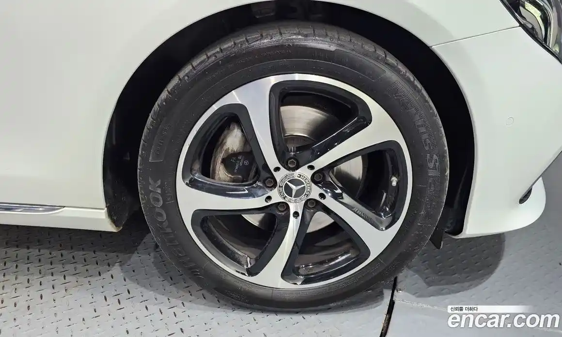 Mercedes-Benz E-Class 2019 2.0 гидро в Москве № 1835488, фото 5