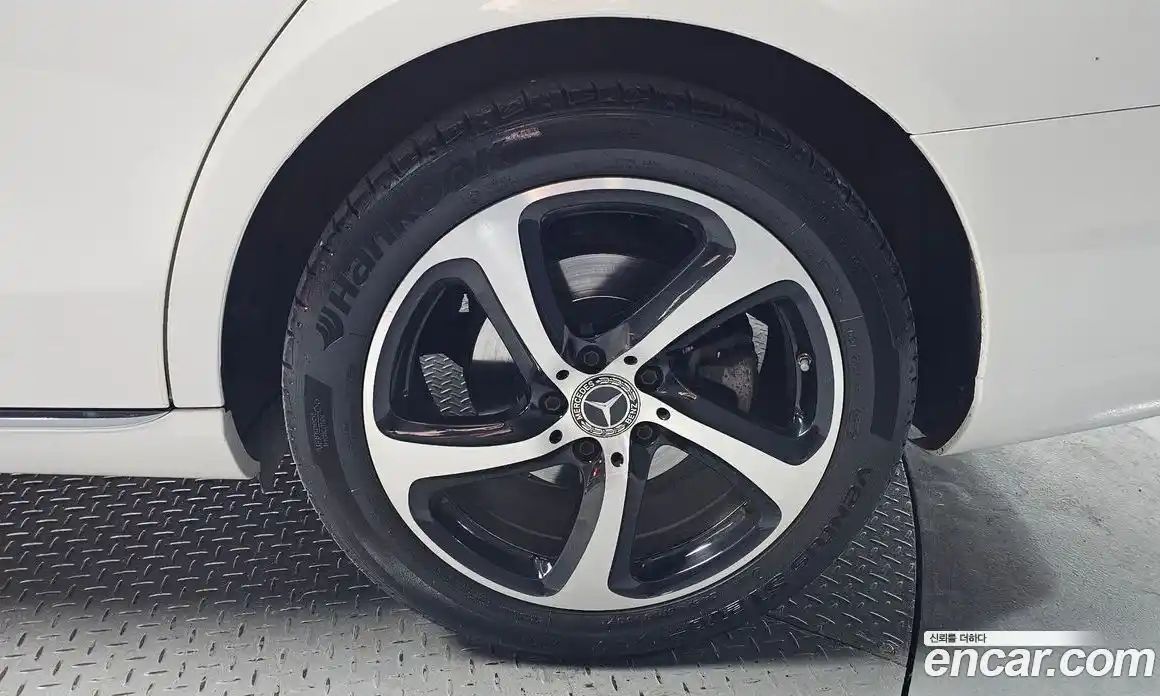 Mercedes-Benz E-Class 2019 2.0 гидро в Москве № 1835488, фото 7