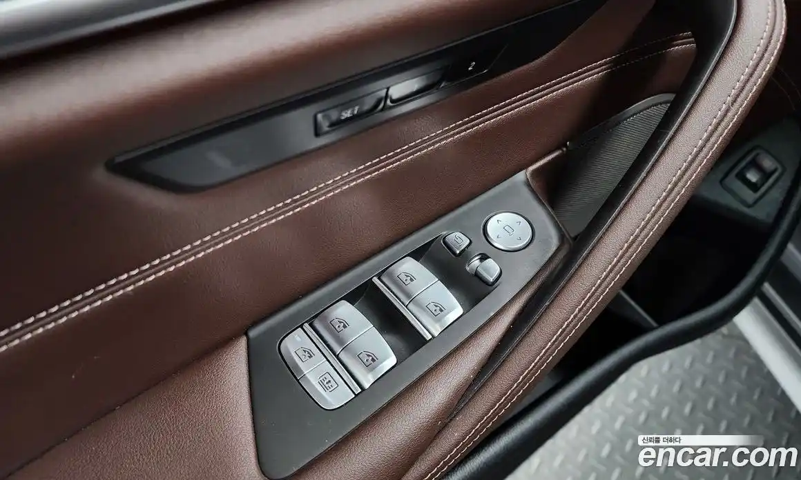 BMW 5-Series 2023 2.0 гидро в Москве № 1835563, фото 29