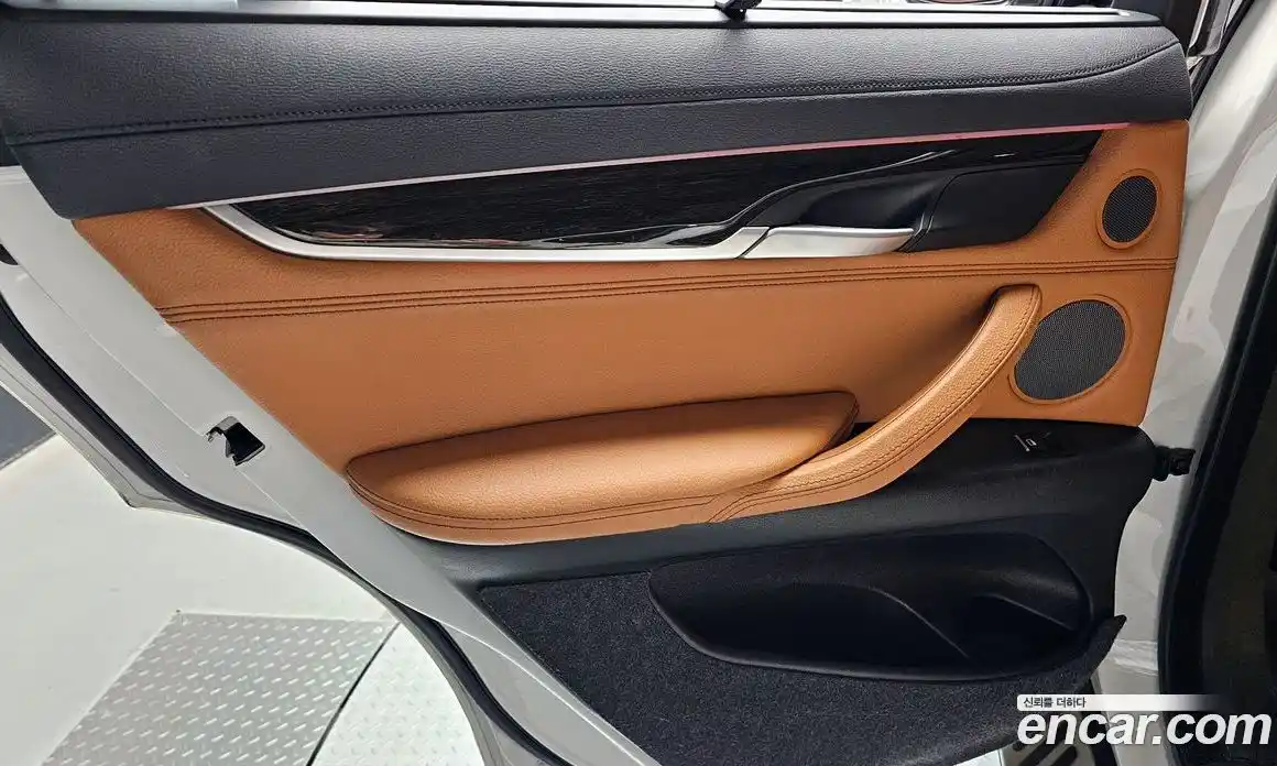 BMW X6 2018 3.0 гидро в Москве № 1835842, фото 15