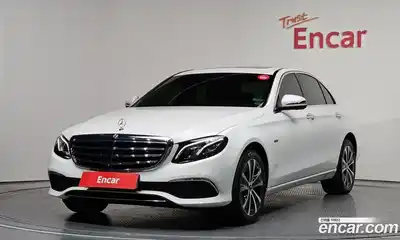 Mercedes-Benz E-Class, 2020
