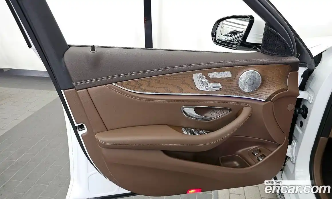 Mercedes-Benz E-Class 2020 2.0 гидро в Москве № 1835947, фото 14